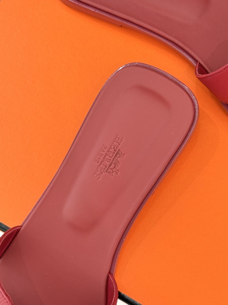 Шлепанцы женские фото 8