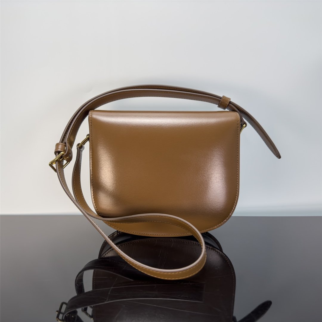 A bag TEEN BESACE TRIOMPHE 18.5 cm, natural leather фото 4