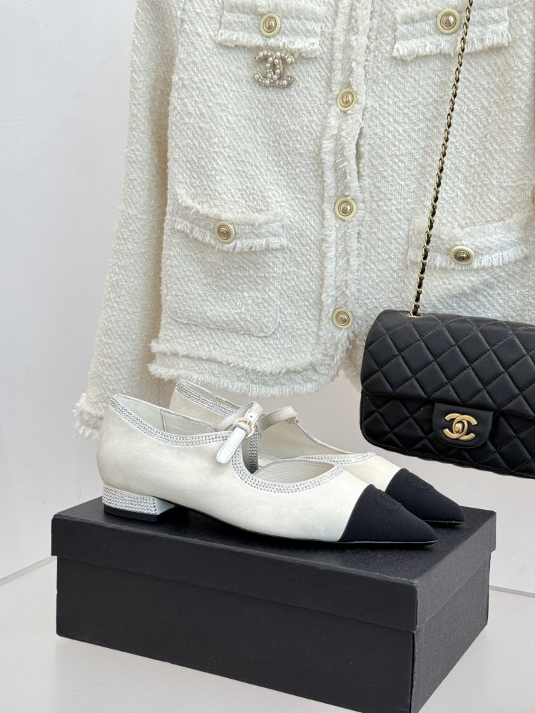 Туфли женские