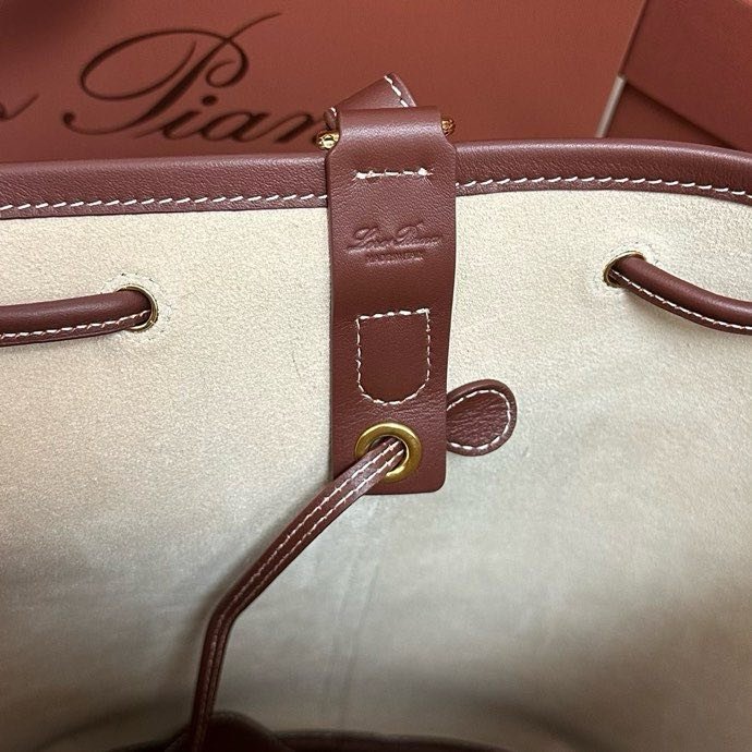 Backpack leather female Loro Piana Extra фото 3