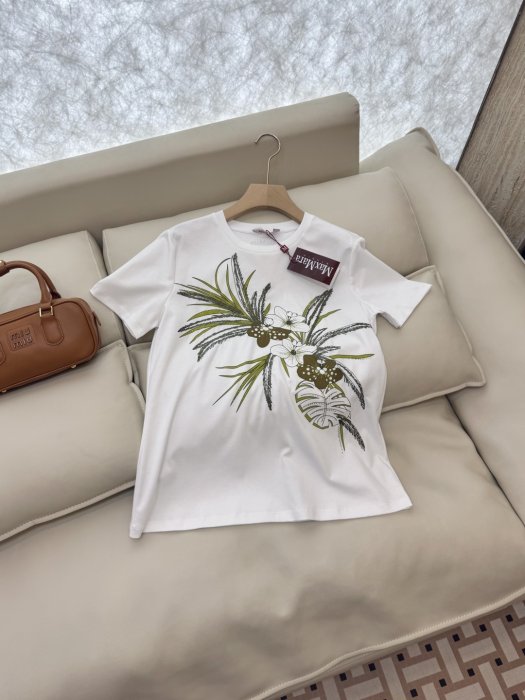 T-shirt women's фото 3