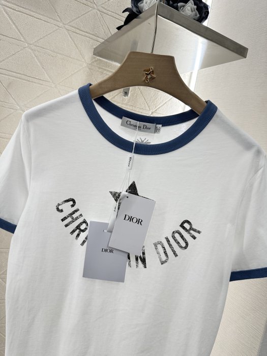 Футболка женская фото 3