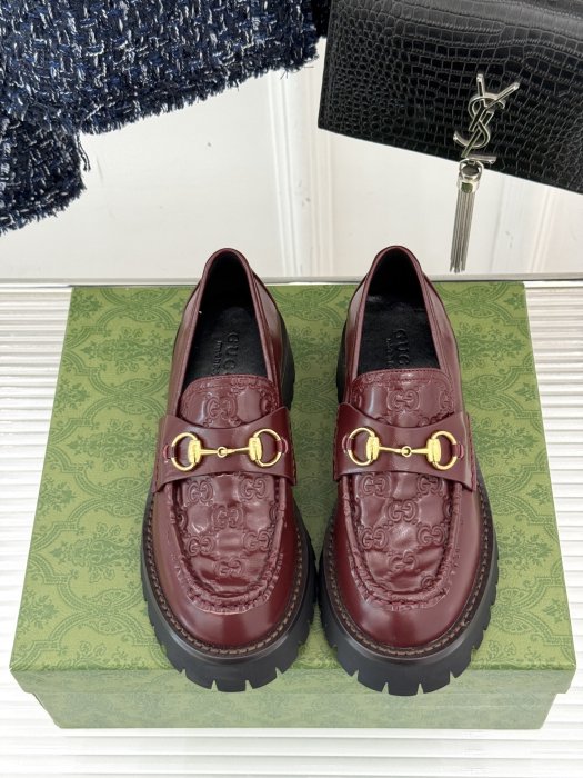 Туфли женские фото 4