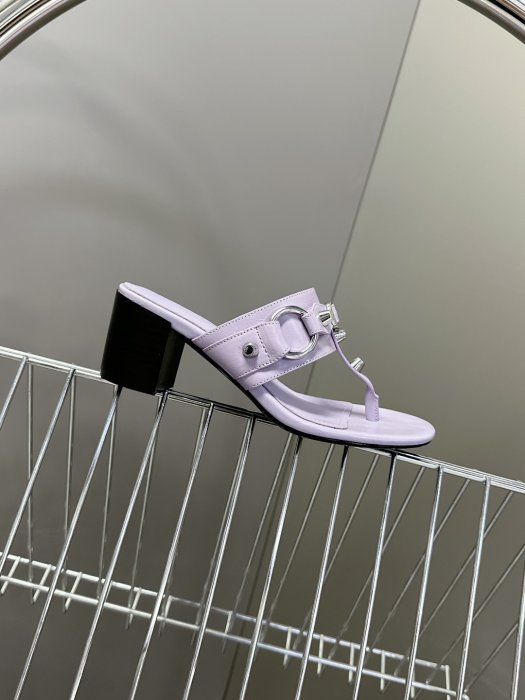 Босоніжки фото 5