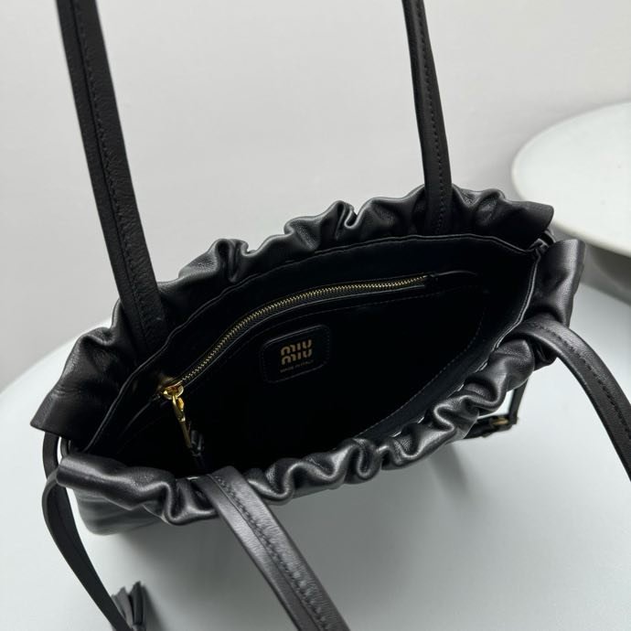 Сумка кожаная женская Miu miu Joie Suede 28 см фото 3