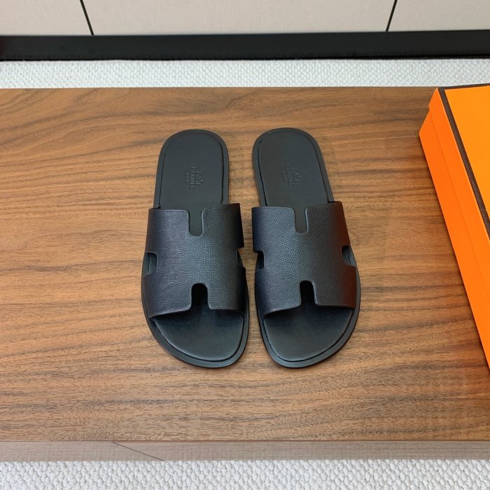 Шлепанцы женские