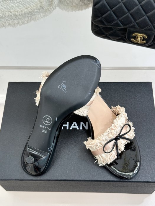 Босоножки фото 9