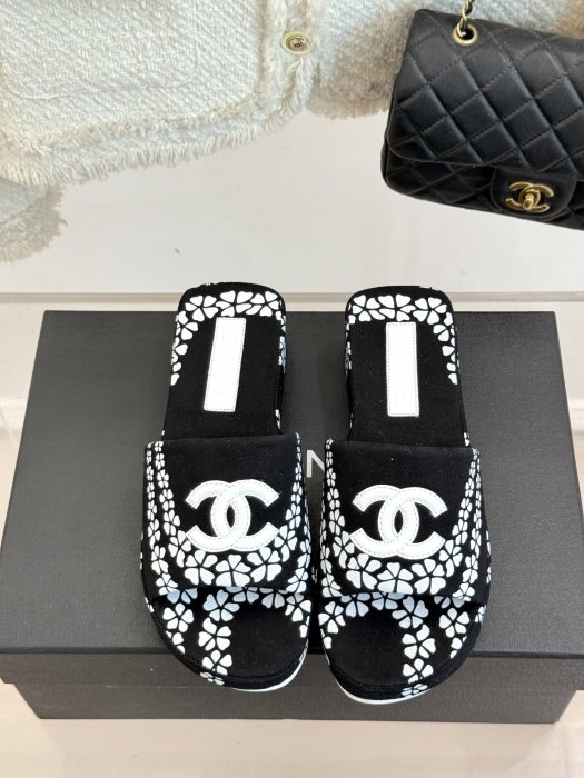 Туфли женские фото 4