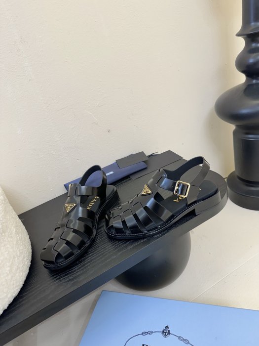 Сандалии женские фото 3