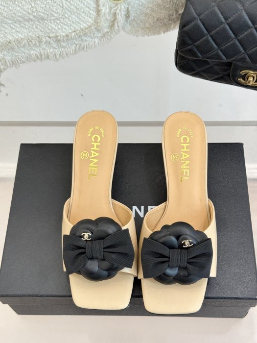 Босоножки фото 4