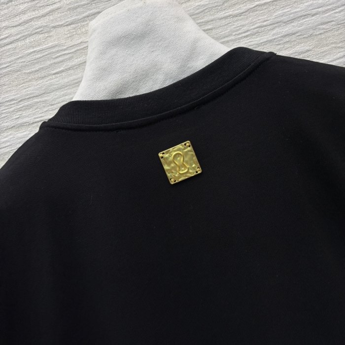 T-shirt women's фото 8