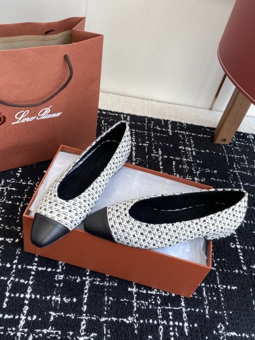 Туфлі жіночі фото 3