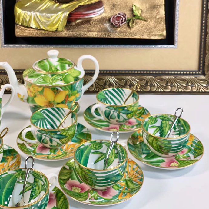 Tea service of bone porcelain, 21 subject, series Passifolia фото 3