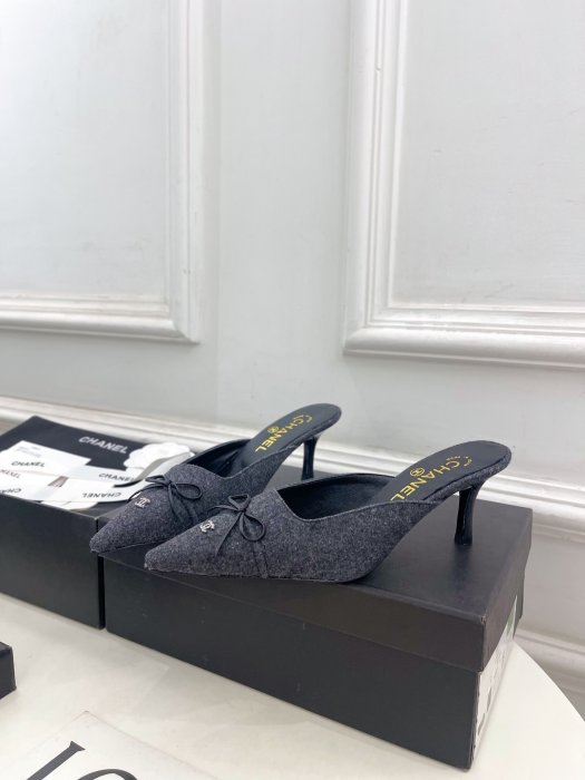 Босоножки фото 5