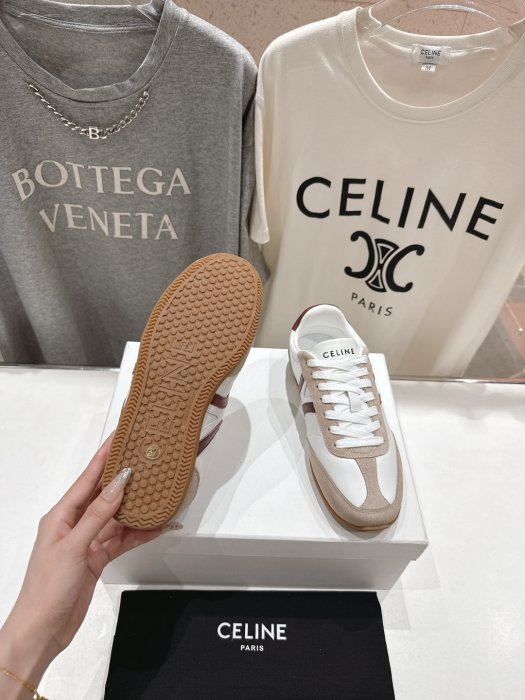 Кроссовки фото 9