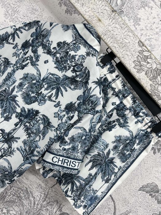 Costume female фото 8