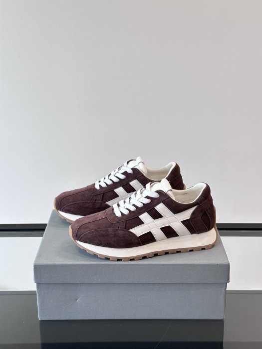 Sneakers фото 3