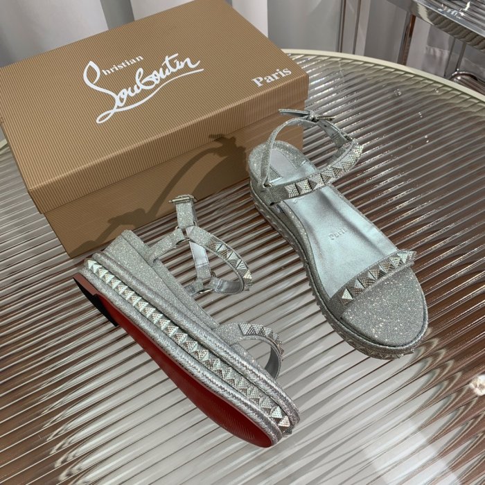 Босоножки фото 9