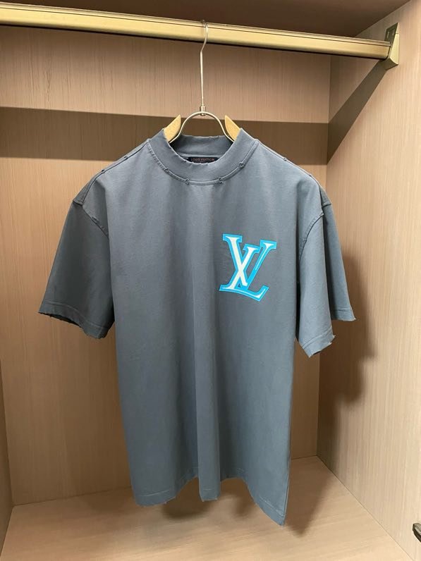 Костюм мужской (футболка и шорты) фото 3