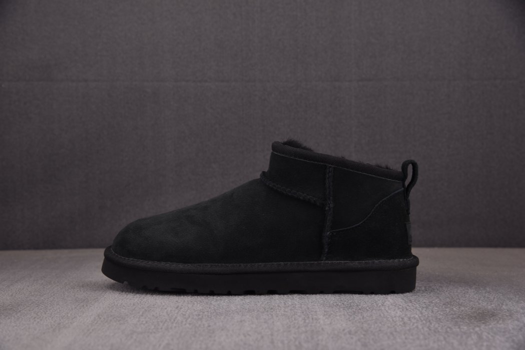 Уггі Classic Ultra Mini Boot Black