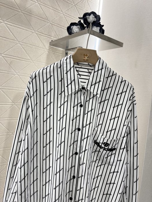 Shirt women's фото 3