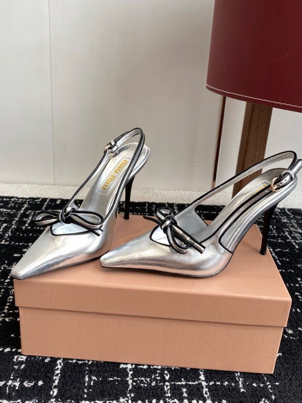 Босоножки фото 6