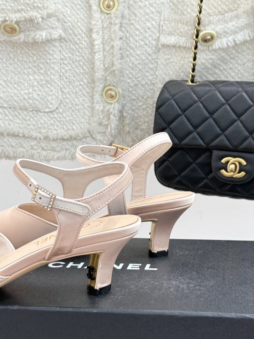 Босоножки фото 6