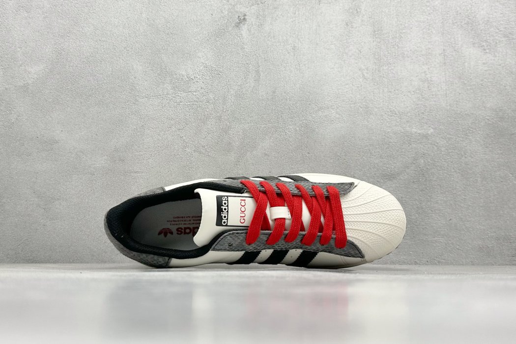 Sneakers  Originals Superstar x GUCCI фото 3