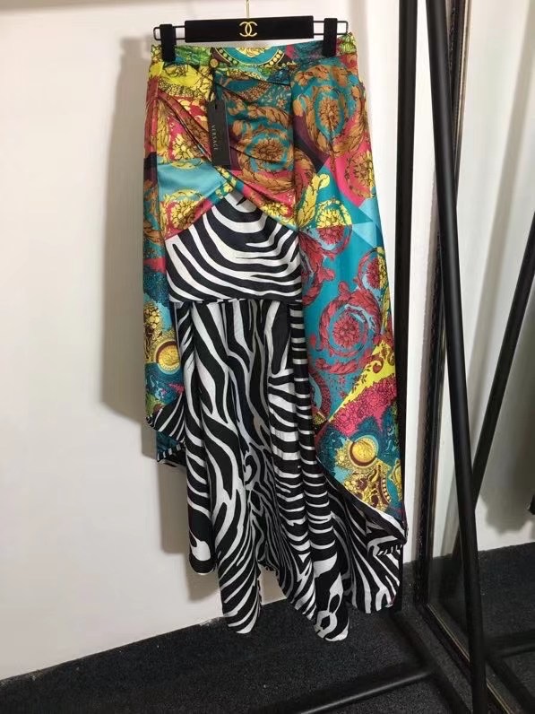 Сексуальная и элегантная юбка, зебра фото 1
