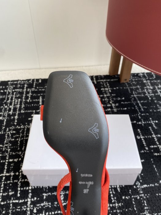 Босоножки фото 9