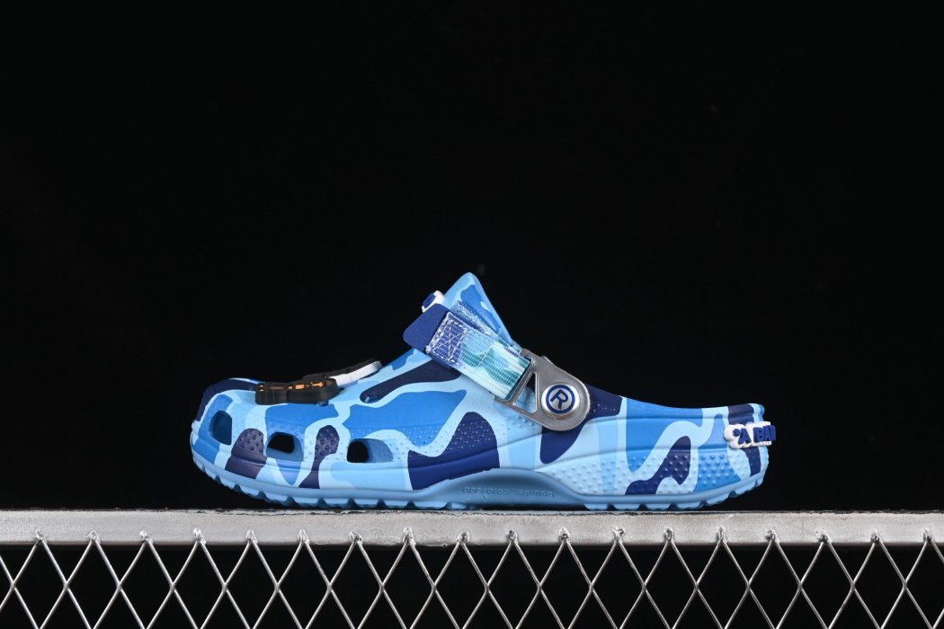 Кроксы Bape x Crocs Classic Clog