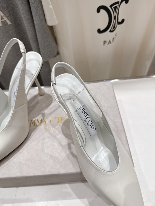 Босоножки фото 6