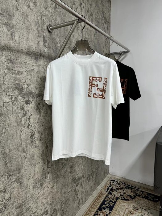 T-shirt men's