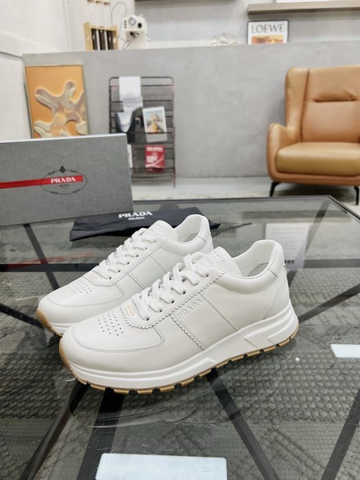 Кроссовки мужские