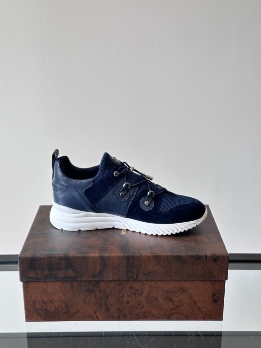 Кросівки фото 6