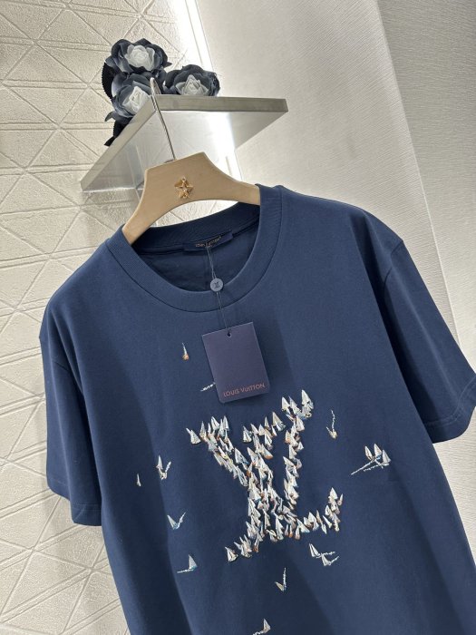 Футболка женская фото 3