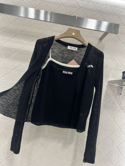 Кофта жіноча фото 5