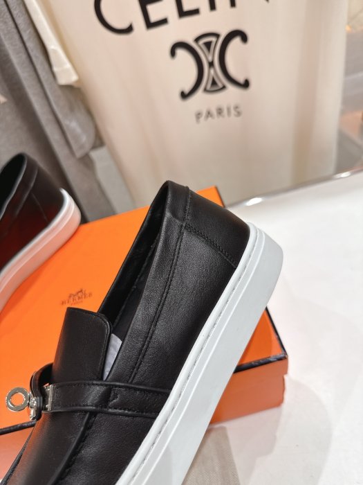 Лоферы женские фото 6