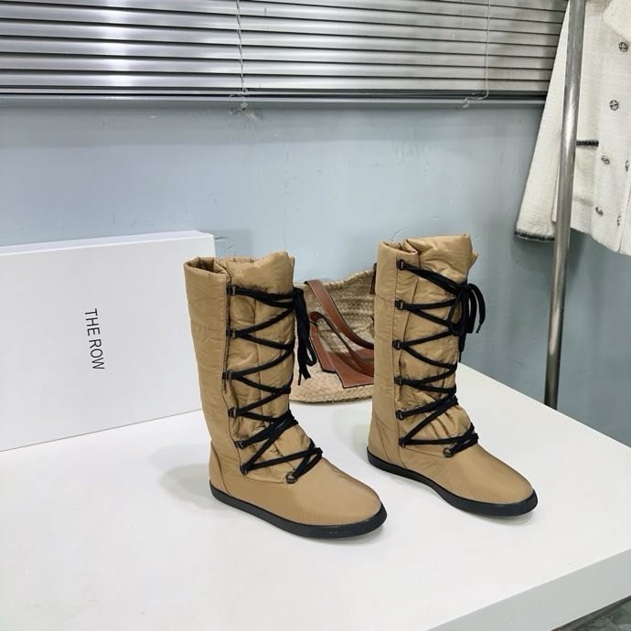 Boots women's