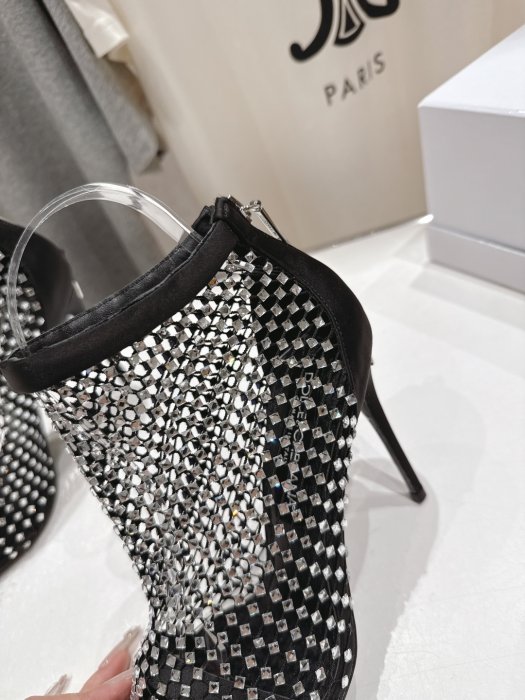 Босоножки фото 6