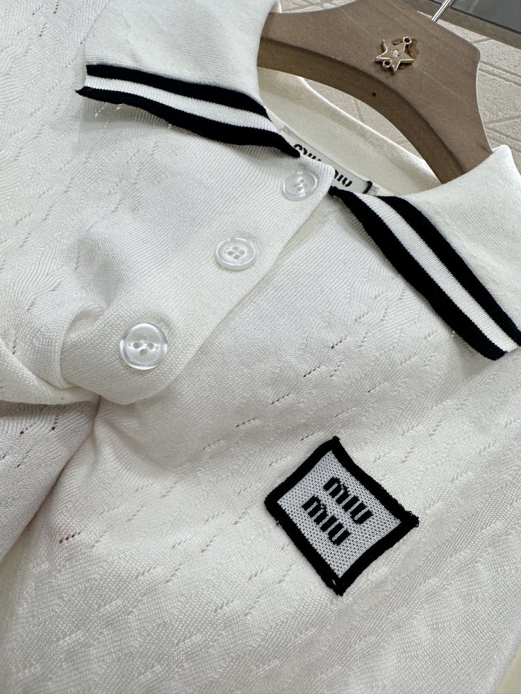 Футболка жіноча фото 8