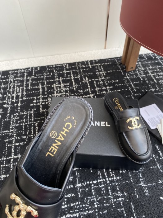 Мюли женские фото 7