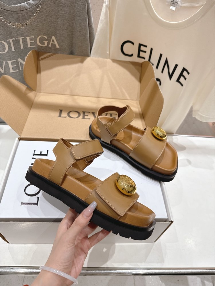 Сандалі жіночі фото 6