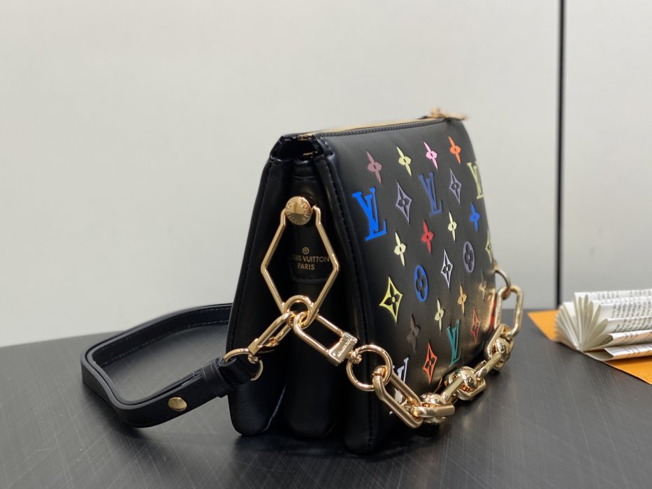 Сумка женская COUSSIN BB 21 см фото 3