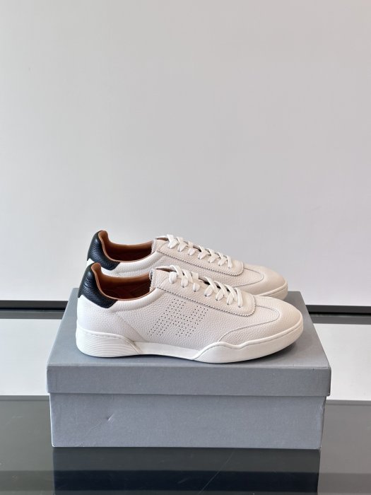 Sneakers men's