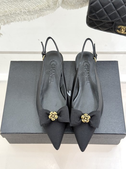 Босоножки фото 4