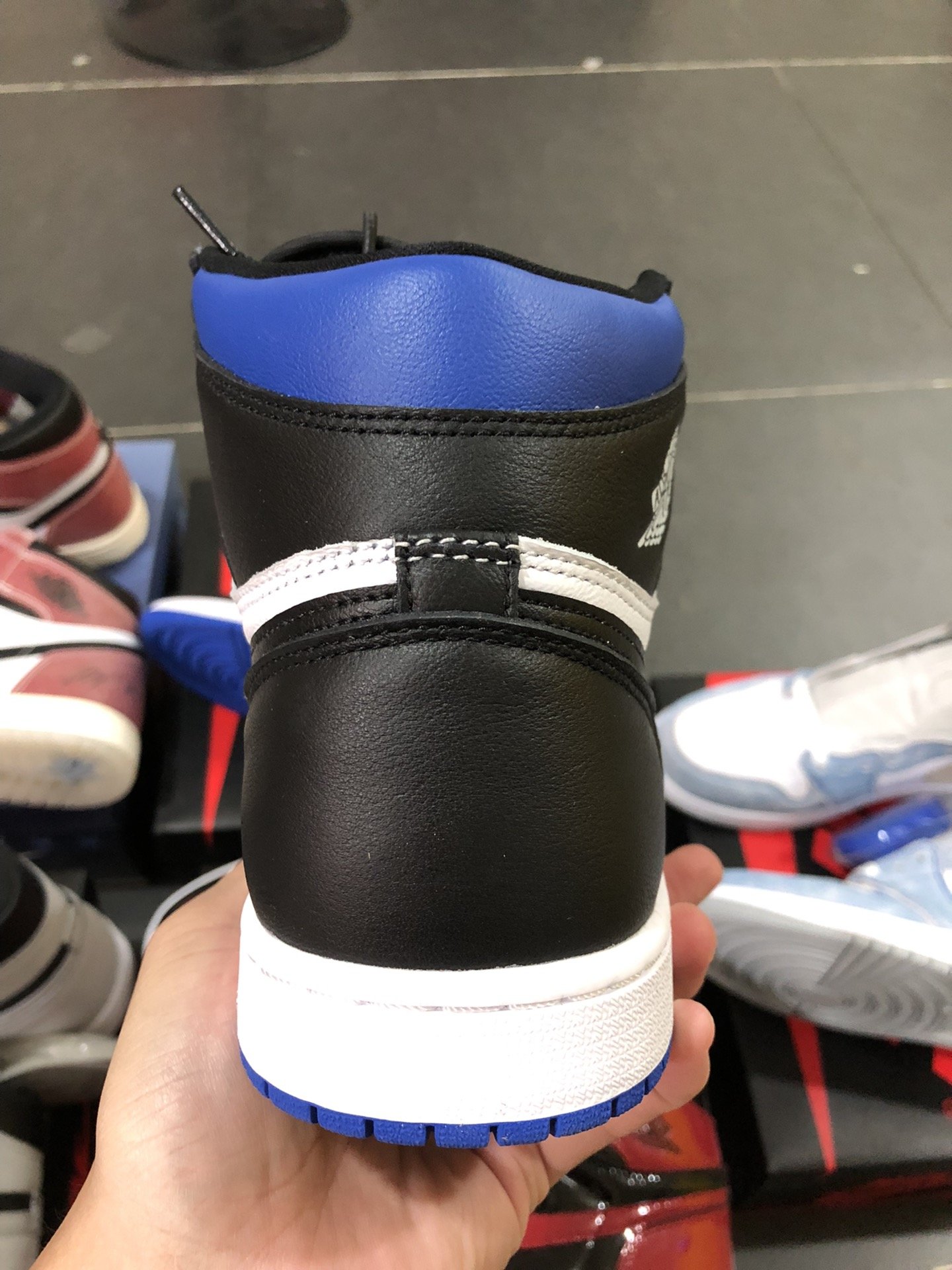 Sneakers Air Jordan 1 фото 3