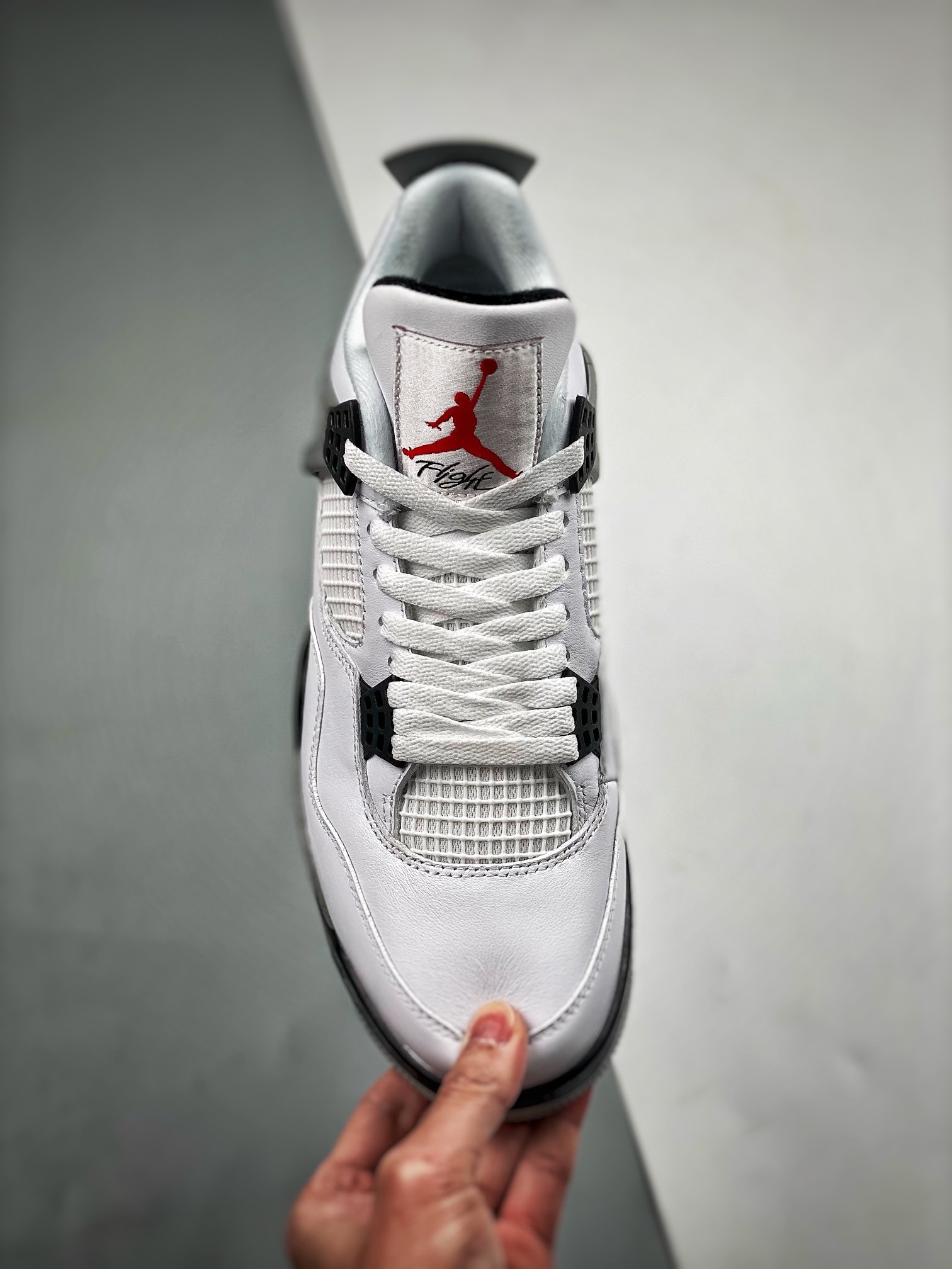 Кросівки Air Jordan 4 Retro White Cement фото 2