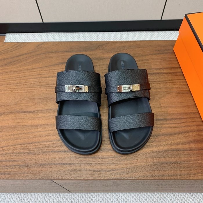 Шлепанцы женские Giulia