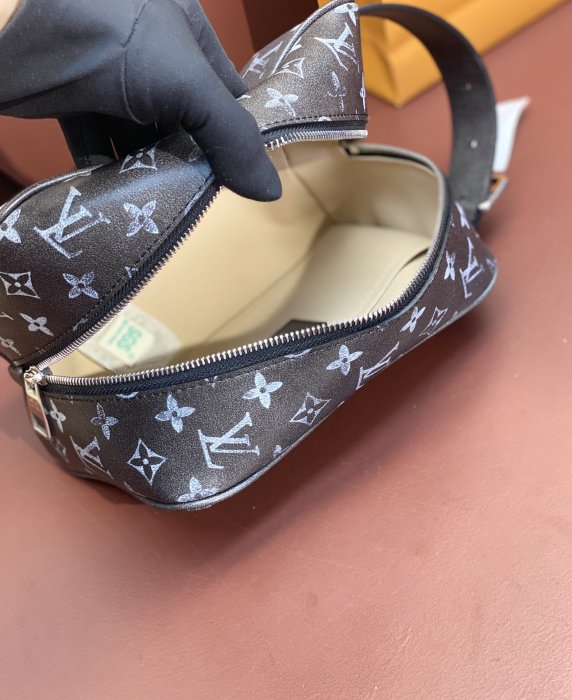 Сумка Locker Dopp Kit 23 см фото 4